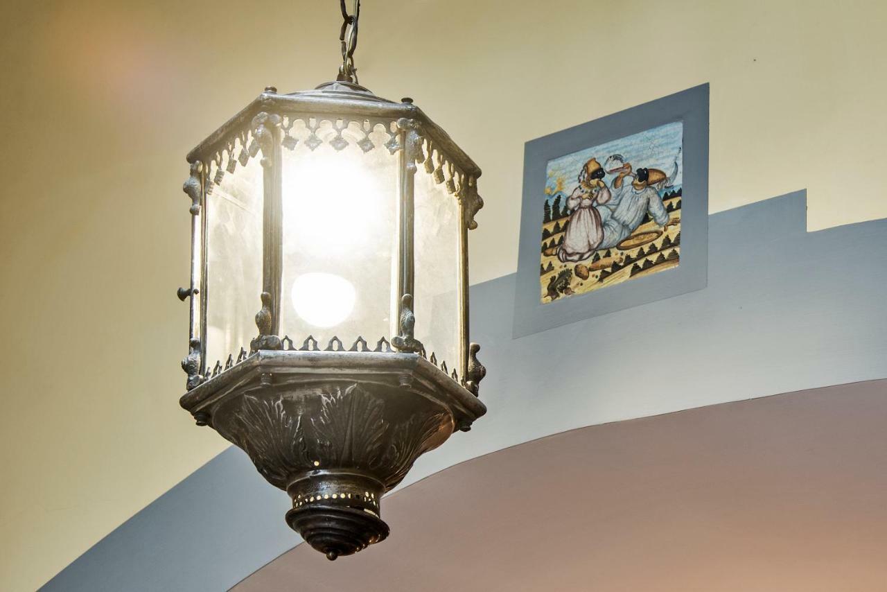 Il Teatro Di Nerone Daire Napoli Dış mekan fotoğraf