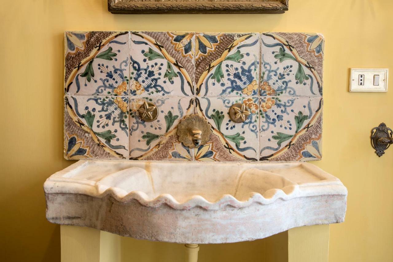 Il Teatro Di Nerone Daire Napoli Dış mekan fotoğraf